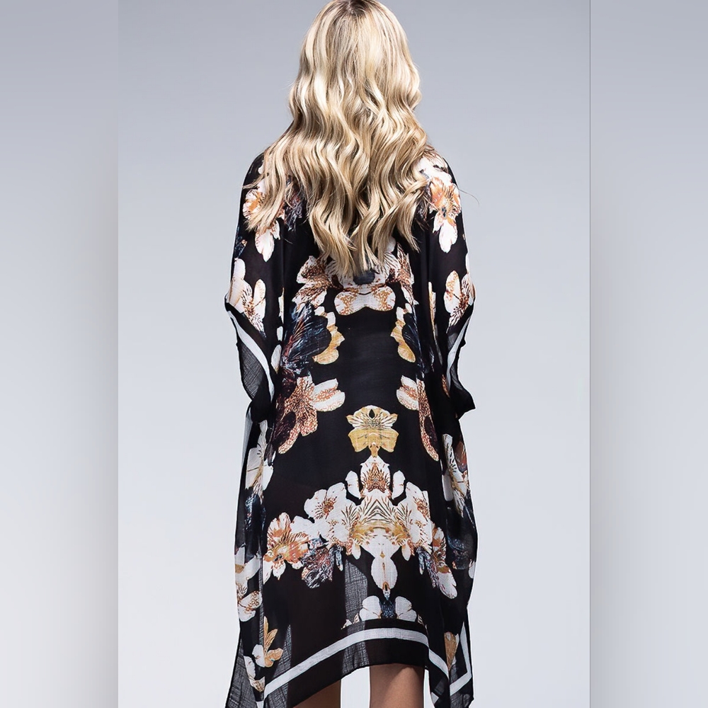 Kimono w/ Exotic Floral Print & Rich Black Background - Lightweight Silky Feel - Picture 5 of 5